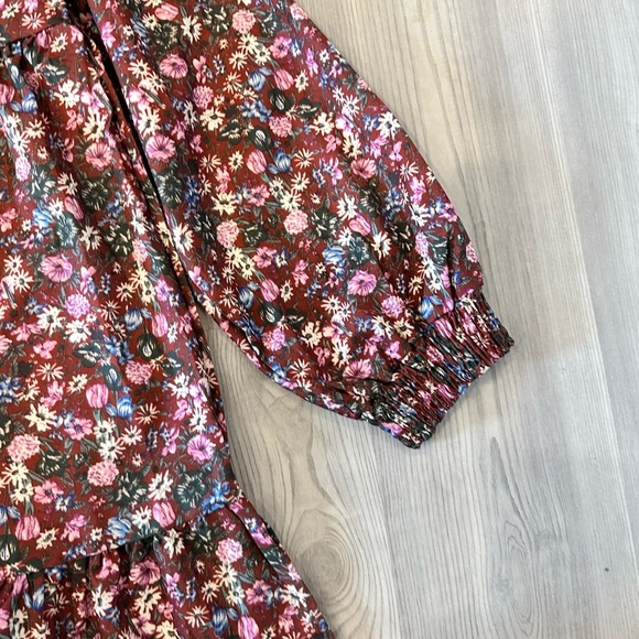 Ditsy Floral Peasant Sleeve Smock Dress - Picture 4 of 9